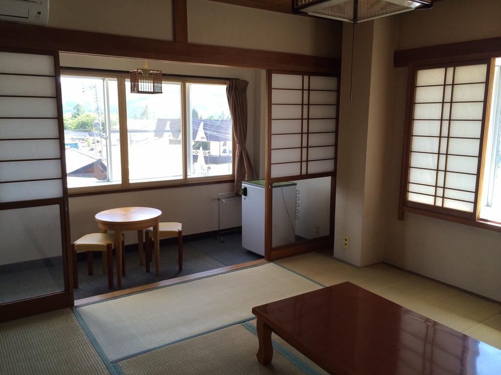 ホテル 村のｈｏｔｅｌ 信屋 白馬村 部屋 写真
