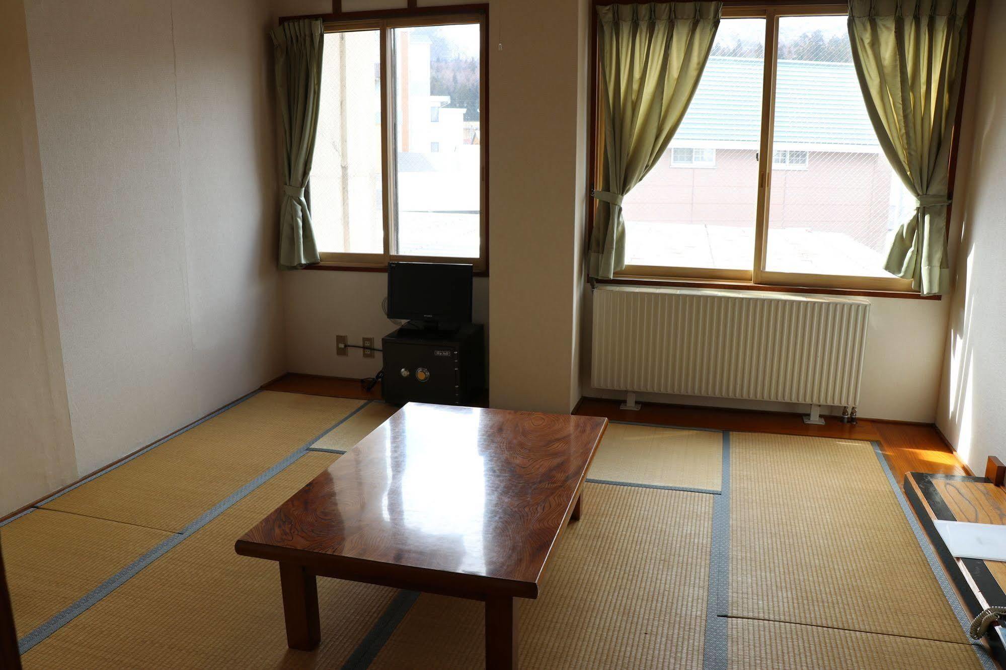 ホテル 村のｈｏｔｅｌ 信屋 白馬村 エクステリア 写真