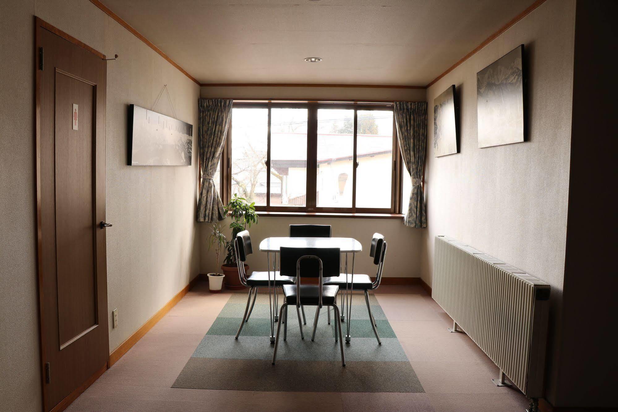 ホテル 村のｈｏｔｅｌ 信屋 白馬村 エクステリア 写真